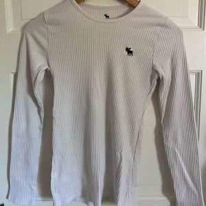 Long sleeve ripped white shirt